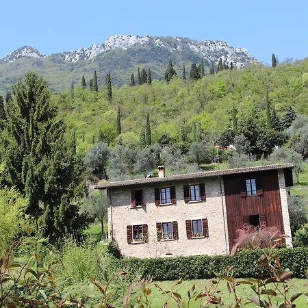 Le Brede 3* Roina