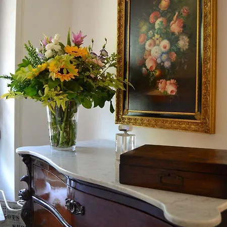Le Brede Bed & Breakfast 3*